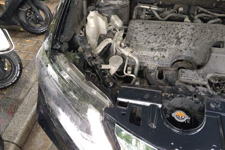 Used Nissan X-Trail 2020 2.0L XL ITS CVT 2WD SmartConnect Comfort Edition Engine Bay Right