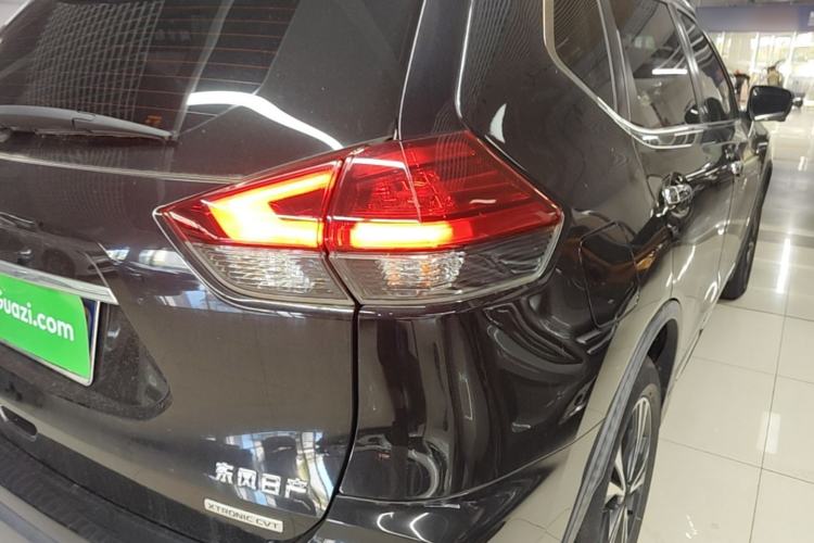 Used Nissan X-Trail 2020 2.5L XL ITS CVT 4WD Deluxe Navigation Edition Exterior 3
