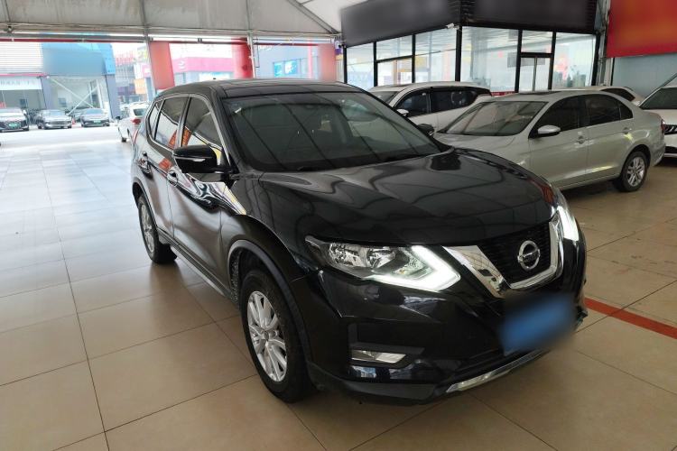 Used Nissan X-Trail 2020 2.0L XL ITS CVT 2WD SmartConnect Comfort Edition Front Right 45 Deg