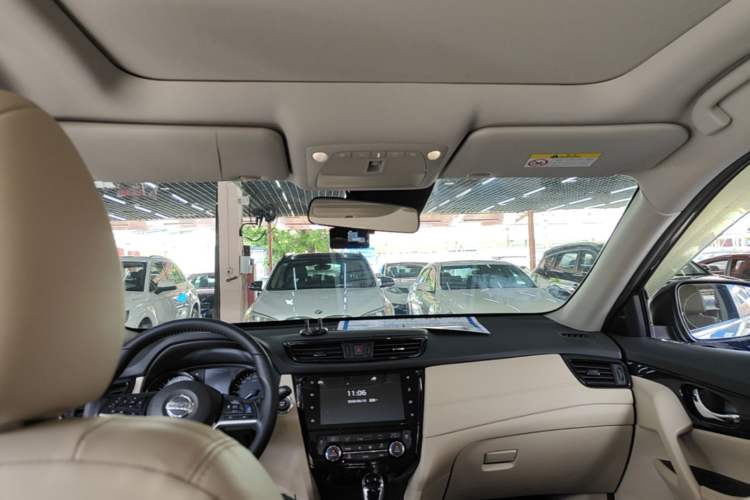 Used Nissan X-Trail 2020 2.5L XL ITS CVT 4WD Deluxe Navigation Edition Headliner