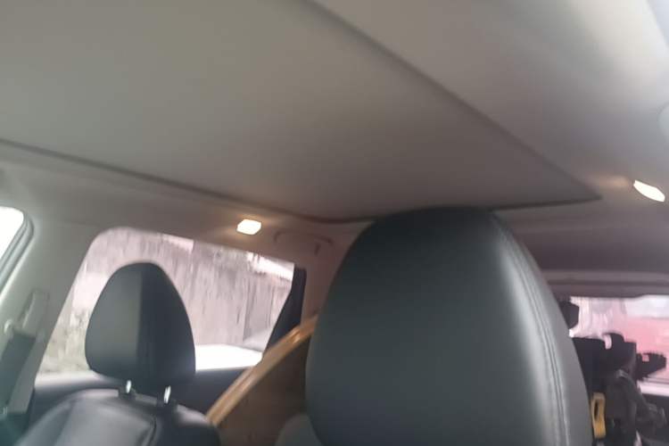 Used Nissan X-Trail 2020 2.0L XL ITS CVT 2WD SmartConnect Comfort Edition Headliner