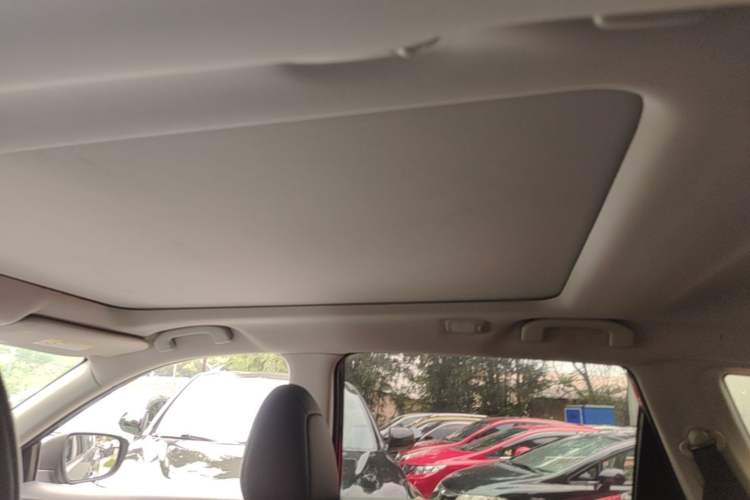 Used Nissan X-Trail 2020 2.0L XL ITS CVT 2WD SmartConnect Comfort Edition Headliner