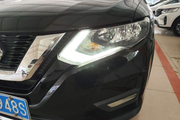 Used Nissan X-Trail 2020 2.0L XL ITS CVT 2WD SmartConnect Comfort Edition Left Front Headlight
