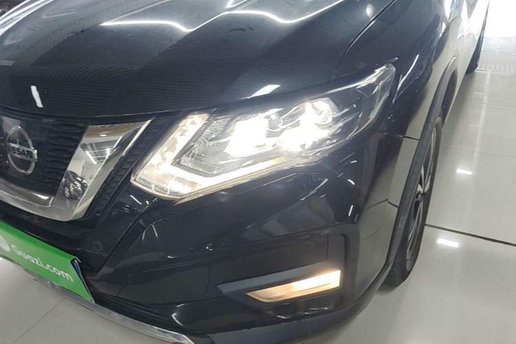 Used Nissan X-Trail 2020 2.5L XL ITS CVT 4WD Deluxe Navigation Edition Left Front Headlight