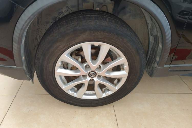 Used Nissan X-Trail 2020 2.0L XL ITS CVT 2WD SmartConnect Comfort Edition Left Front Wheel Hub