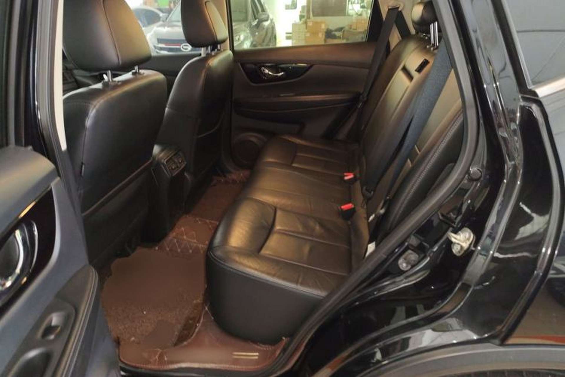 Used Nissan X-Trail 2020 2.0L XL ITS CVT 2WD SmartConnect Comfort Edition Left Rear Seat