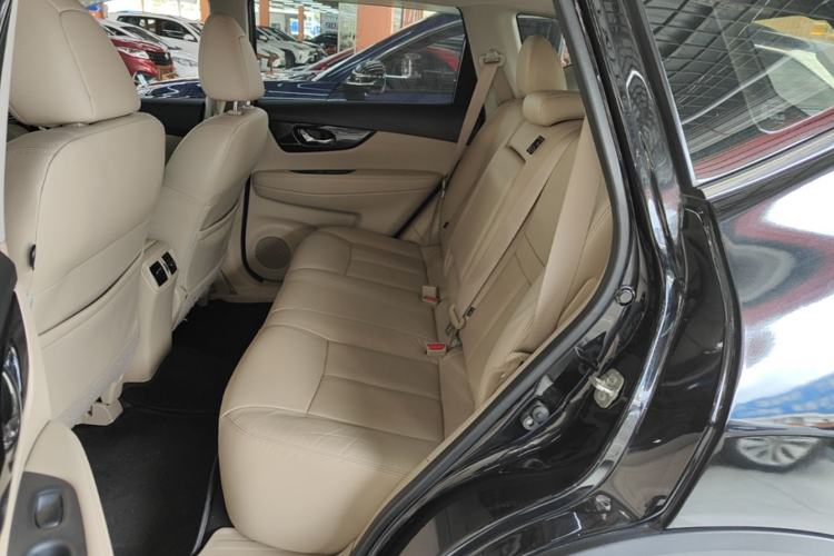 Used Nissan X-Trail 2020 2.5L XL ITS CVT 4WD Deluxe Navigation Edition Left Rear Seat