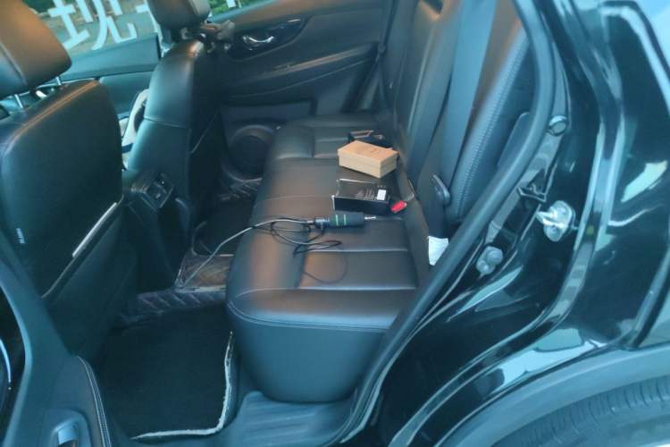 Used Nissan X-Trail 2020 2.0L XL ITS CVT 2WD SmartConnect Comfort Edition Left Rear Seat