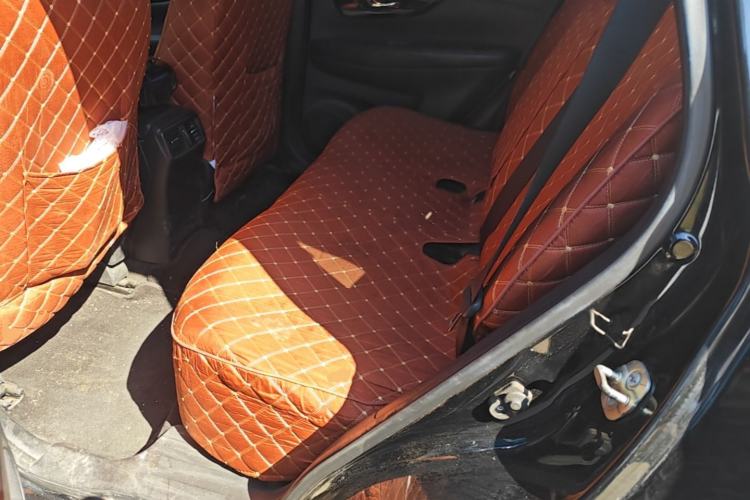 Used Nissan X-Trail 2020 2.0L XL Premium CVT 2WD SmartConnect Luxury Edition Left Rear Seat