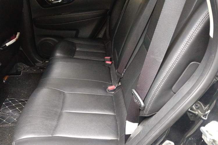 Used Nissan X-Trail 2020 2.0L XL ITS CVT 2WD SmartConnect Comfort Edition Left Rear Seat