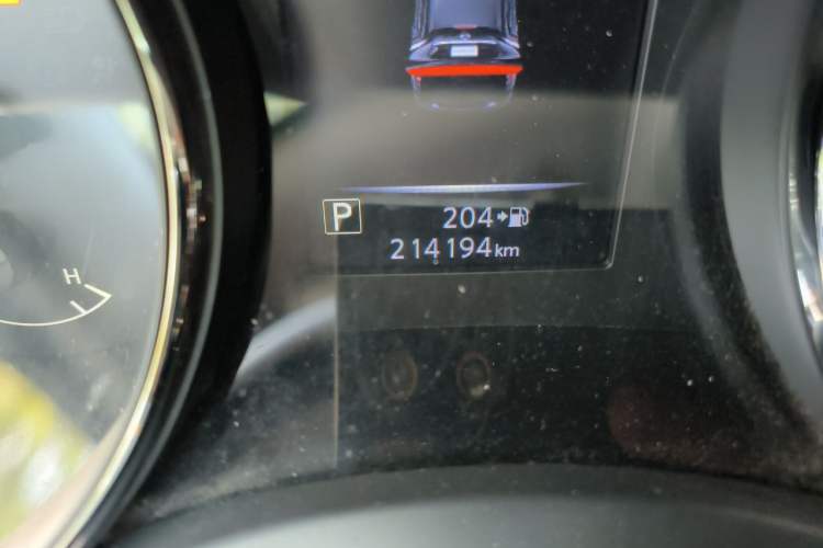 Used Nissan X-Trail 2020 2.5L XL ITS CVT 4WD Deluxe Navigation Edition Odometer Close Up