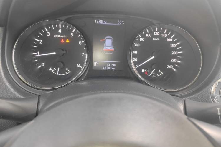 Used Nissan X-Trail 2020 2.0L XL ITS CVT 2WD SmartConnect Comfort Edition Odometer Close Up