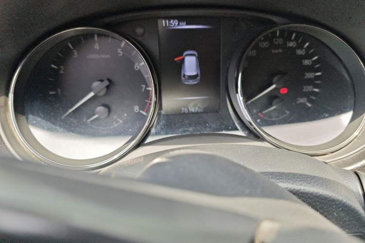 Used Nissan X-Trail 2020 2.0L XL ITS CVT 2WD SmartConnect Comfort Edition Odometer Close Up