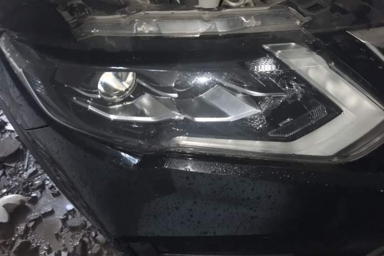 Used Nissan X-Trail 2020 2.0L XL Premium CVT 2WD SmartConnect Luxury Edition Right Front Headlight