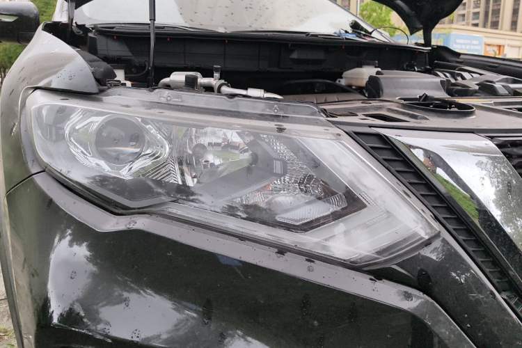 Used Nissan X-Trail 2020 2.0L XL ITS CVT 2WD SmartConnect Comfort Edition Right Front Headlight