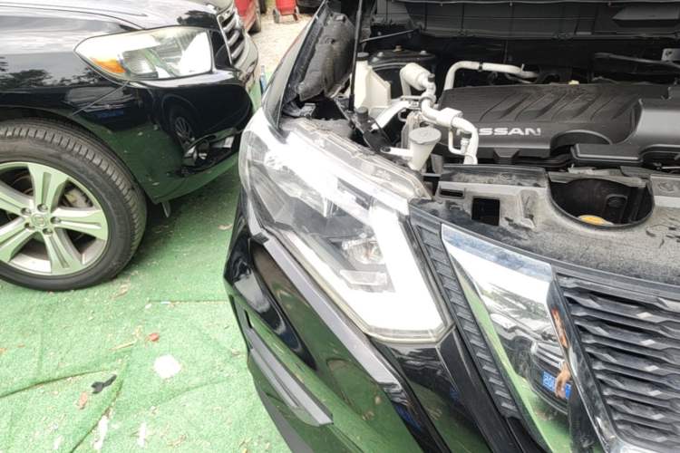 Used Nissan X-Trail 2020 2.0L XL ITS CVT 2WD SmartConnect Comfort Edition Right Front Headlight