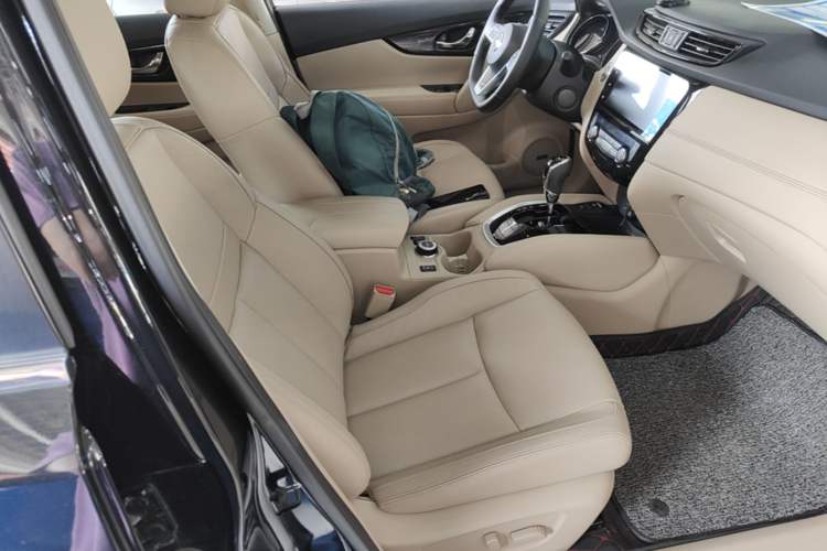 Used Nissan X-Trail 2020 2.5L XL ITS CVT 4WD Deluxe Navigation Edition Right Front Seat
