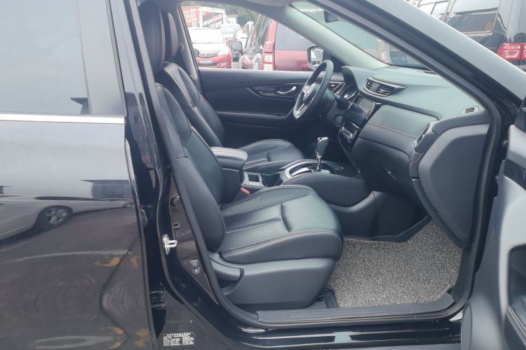Used Nissan X-Trail 2020 2.0L XL ITS CVT 2WD SmartConnect Comfort Edition Right Front Seat