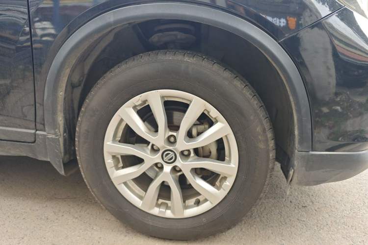 Used Nissan X-Trail 2020 2.0L XL ITS CVT 2WD SmartConnect Comfort Edition Right Front Wheel Hub