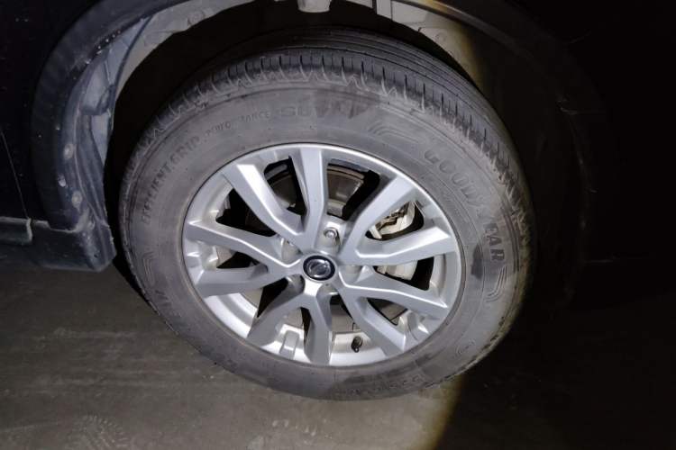 Used Nissan X-Trail 2020 2.0L XL ITS CVT 2WD SmartConnect Comfort Edition Right Front Wheel Hub