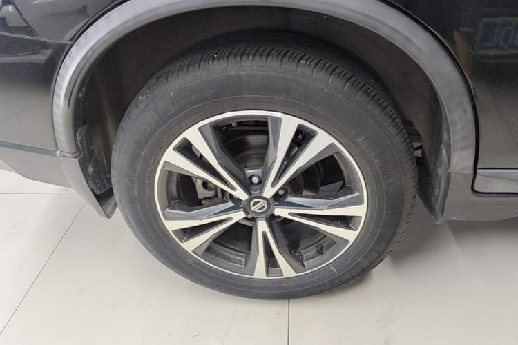 Used Nissan X-Trail 2020 2.5L XL ITS CVT 4WD Deluxe Navigation Edition Right Rear Wheel Hub