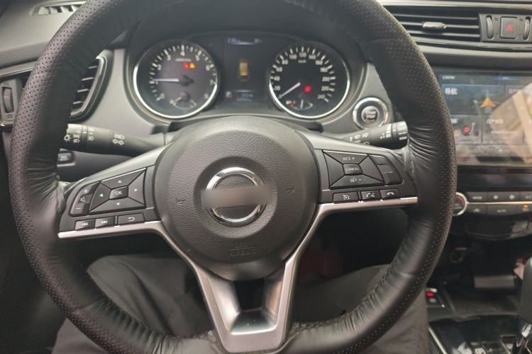 Used Nissan X-Trail 2020 2.0L XL ITS CVT 2WD SmartConnect Comfort Edition Steering Wheel
