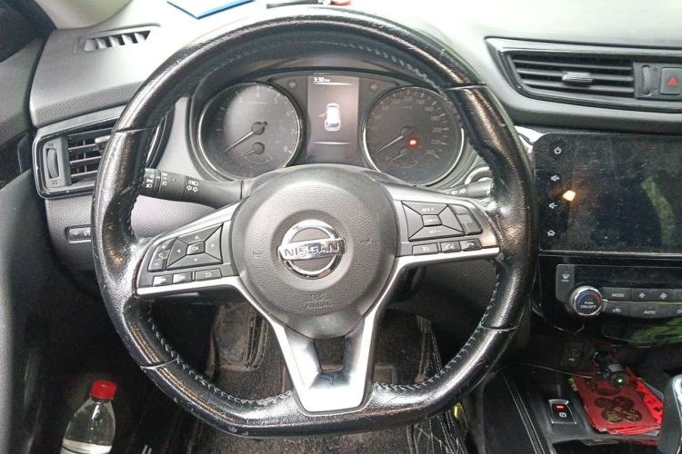 Used Nissan X-Trail 2020 2.0L XL ITS CVT 2WD SmartConnect Comfort Edition Steering Wheel