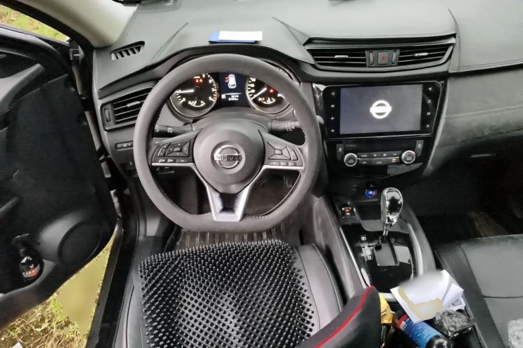Used Nissan X-Trail 2020 2.0L XL ITS CVT 2WD SmartConnect Comfort Edition Steering Wheel