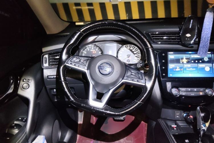 Used Nissan X-Trail 2020 2.0L XL ITS CVT 2WD SmartConnect Comfort Edition Steering Wheel
