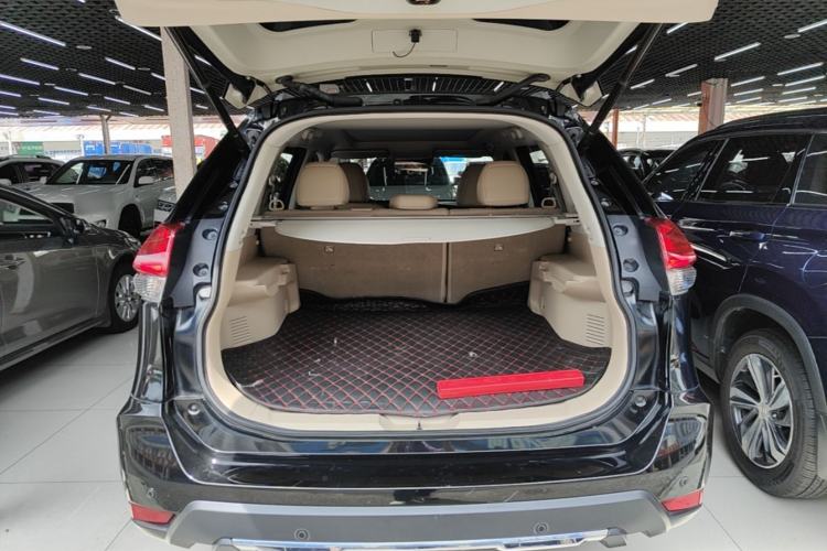 Used Nissan X-Trail 2020 2.5L XL ITS CVT 4WD Deluxe Navigation Edition Trunk