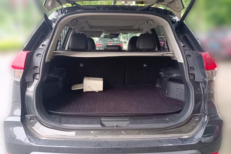Used Nissan X-Trail 2020 2.0L XL Premium CVT 2WD SmartConnect Luxury Edition Trunk