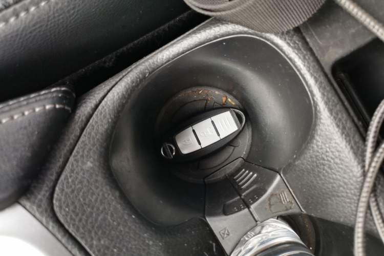 Used Nissan X-Trail 2020 2.0L XL ITS CVT 2WD SmartConnect Comfort Edition Vehicle Key