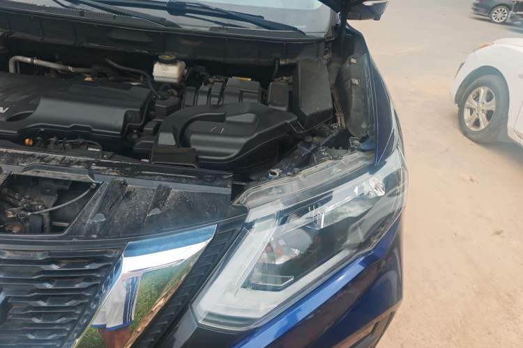 Used Nissan X-Trail 2020 2.0L XL ITS CVT 2WD SmartConnect Comfort Edition Engine Bay Left