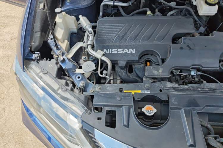 Used Nissan X-Trail 2020 2.0L XL ITS CVT 2WD SmartConnect Comfort Edition Engine Bay Right