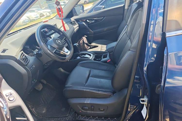 Used Nissan X-Trail 2020 2.0L XL ITS CVT 2WD SmartConnect Comfort Edition Left Front Seat
