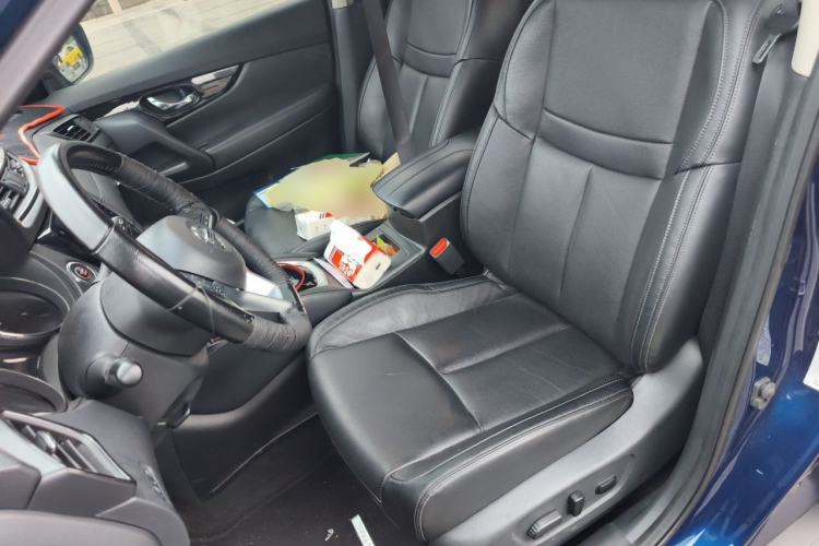 Used Nissan X-Trail 2020 2.0L XL ITS CVT 2WD SmartConnect Comfort Edition Left Front Seat