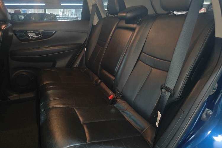 Used Nissan X-Trail 2020 2.0L XL ITS CVT 2WD SmartConnect Comfort Edition Left Rear Seat