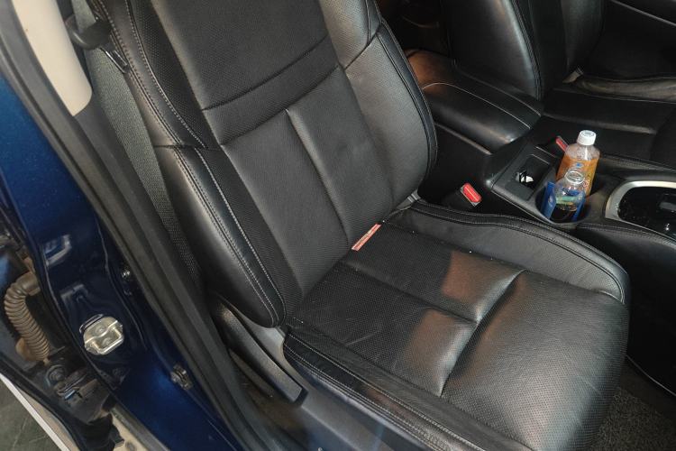 Used Nissan X-Trail 2020 2.0L XL ITS CVT 2WD SmartConnect Comfort Edition Right Front Seat