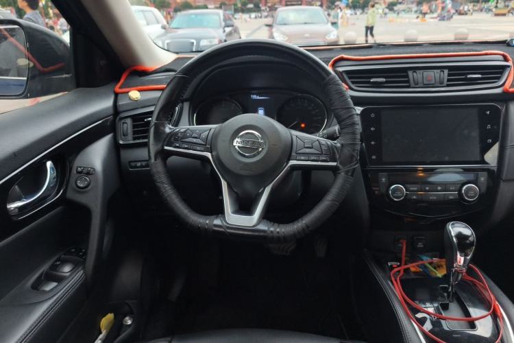 Used Nissan X-Trail 2020 2.0L XL ITS CVT 2WD SmartConnect Comfort Edition Steering Wheel