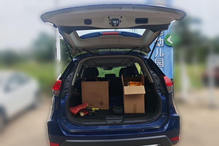 Used Nissan X-Trail 2020 2.0L XL ITS CVT 2WD SmartConnect Comfort Edition Trunk