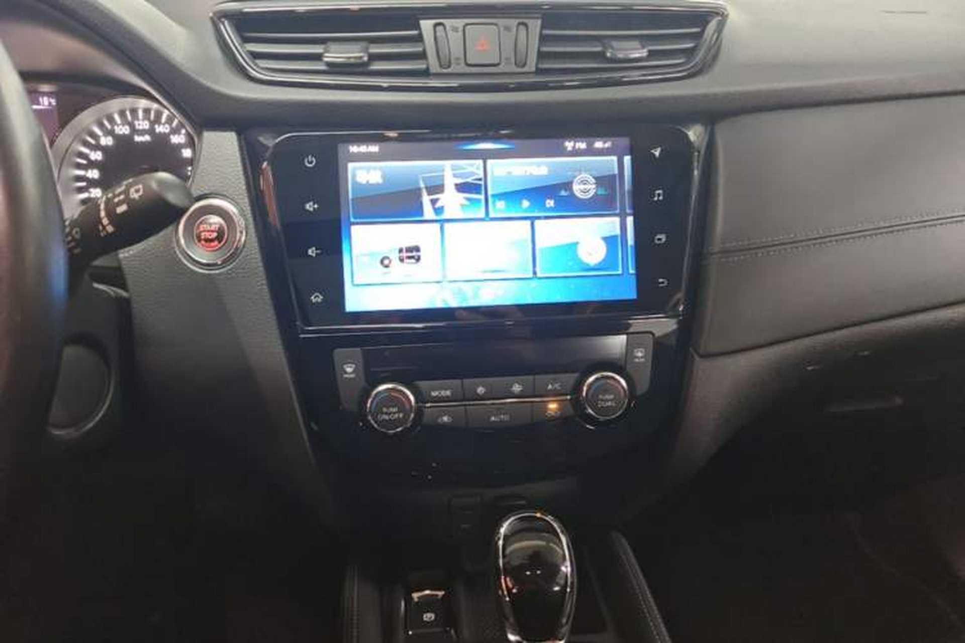 Used Nissan X-Trail 2020 2.0L XL Premium CVT 2WD SmartConnect Luxury Edition Audio And AC Panel
