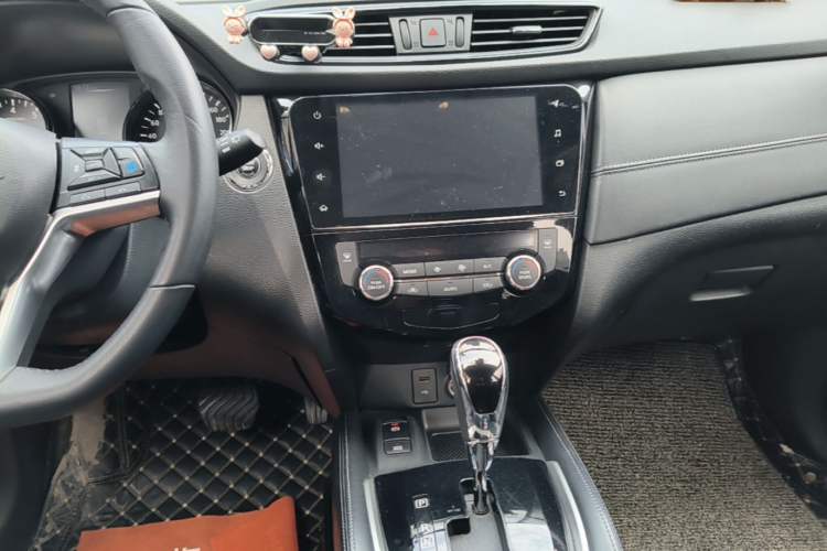 Used Nissan X-Trail 2020 2.5L XL ITS CVT 4WD Deluxe Navigation Edition Audio And AC Panel