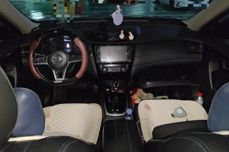 Used Nissan X-Trail 2020 2.0L XL ITS CVT 2WD SmartConnect Comfort Edition Center Console