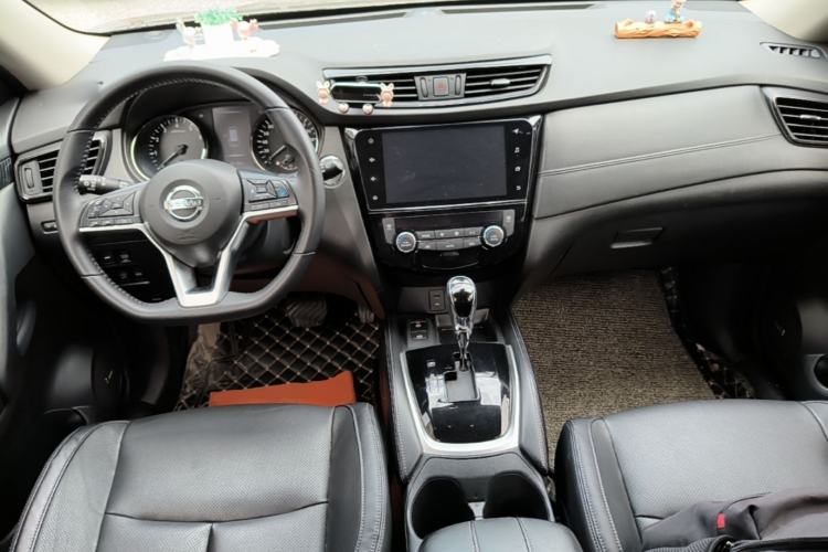 Used Nissan X-Trail 2020 2.5L XL ITS CVT 4WD Deluxe Navigation Edition Center Console