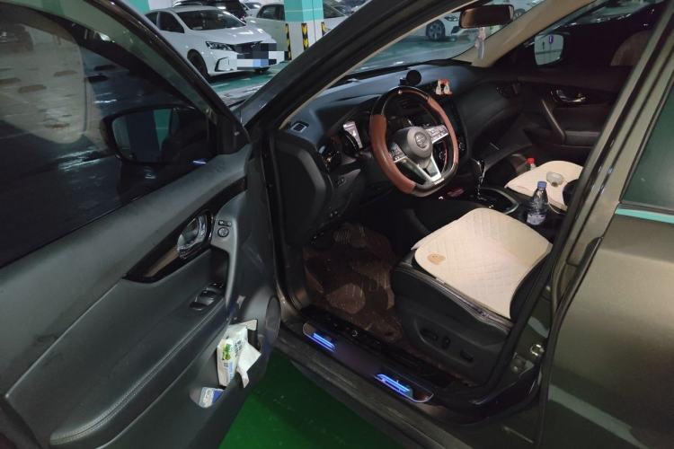 Used Nissan X-Trail 2020 2.0L XL ITS CVT 2WD SmartConnect Comfort Edition Driver Seat