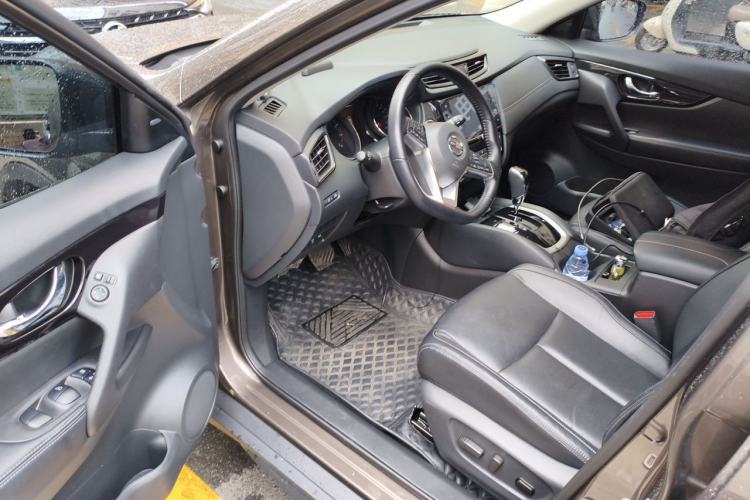 Used Nissan X-Trail 2020 2.0L XL Premium CVT 2WD SmartConnect Luxury Edition Driver Seat