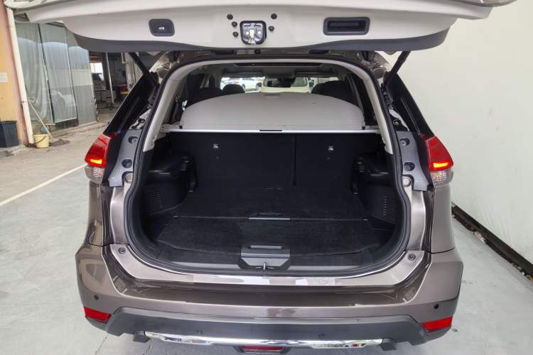 Used Nissan X-Trail 2020 2.0L XL Premium CVT 2WD SmartConnect Luxury Edition Exterior 11