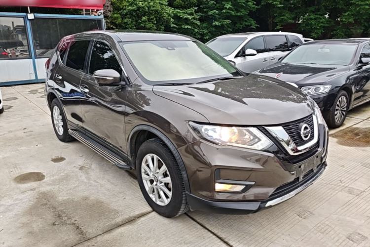 Used Nissan X-Trail 2020 2.0L XL ITS CVT 2WD SmartConnect Comfort Edition Front Right 45 Deg
