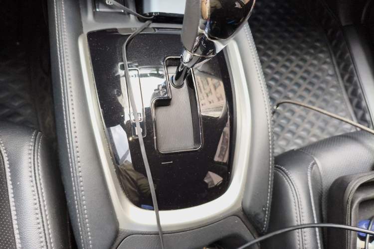 Used Nissan X-Trail 2020 2.0L XL Premium CVT 2WD SmartConnect Luxury Edition Gear Lever