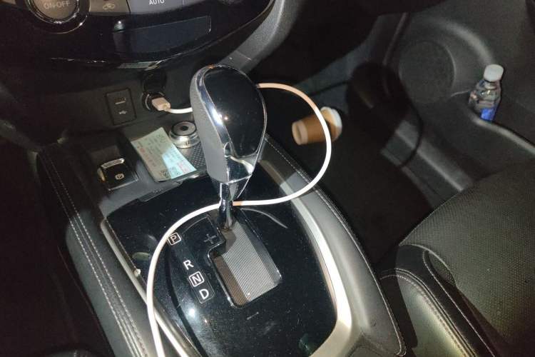 Used Nissan X-Trail 2020 2.0L XL ITS CVT 2WD SmartConnect Comfort Edition Gear Lever